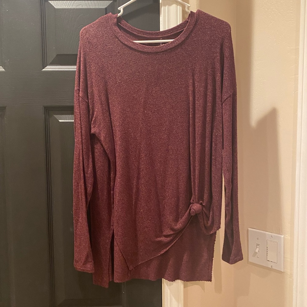 American Eagle long sleeve